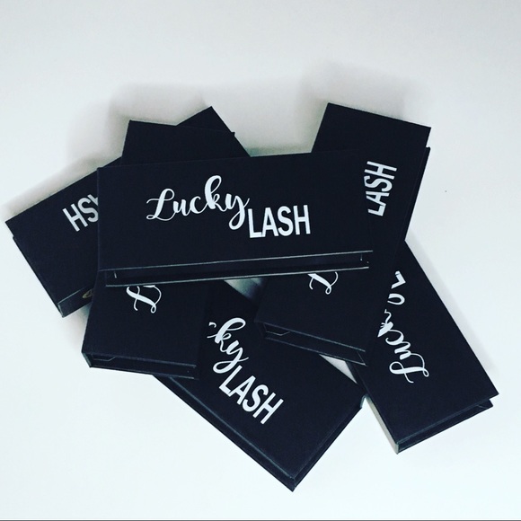 Lucky Lash Volume Lashes - Picture 3 of 3